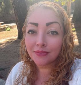 Roberta Plazola, Regional Manager author